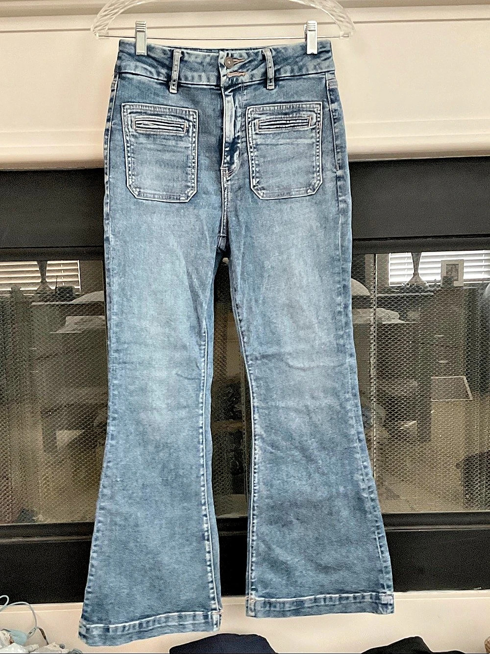 American Eagle AE Stretch High-Waisted Flare Jean Jeans Blue 4 Short